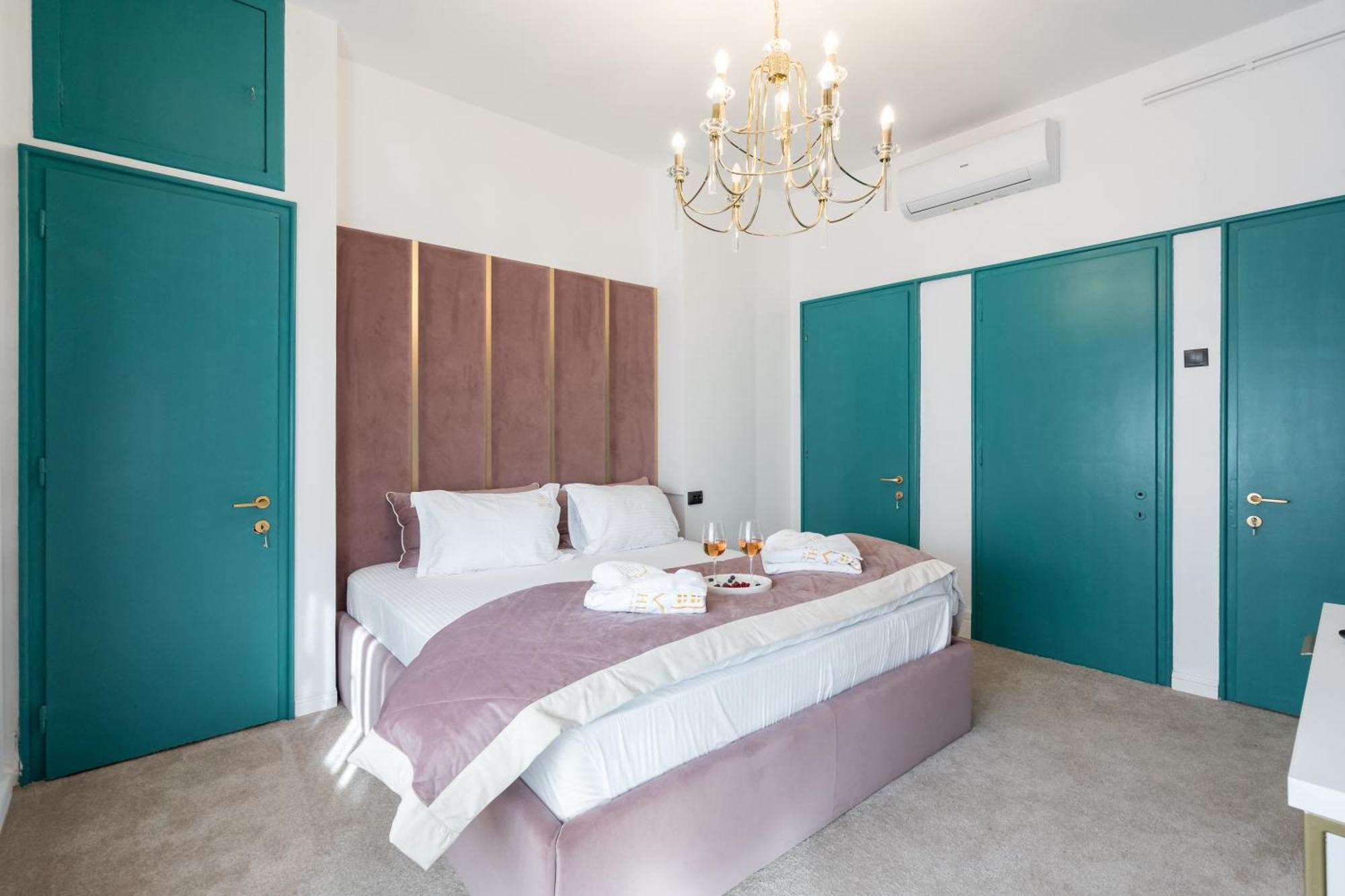 Highline Downtown Residences 6 Persons Family Apartment Bucharest Exterior photo